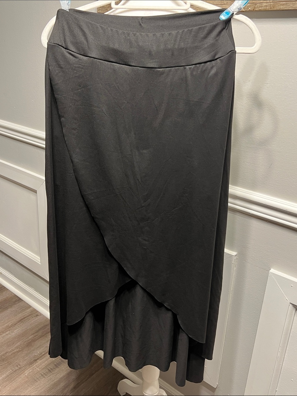 Women’s Size L Black High Low Skirt With Shorts NWOT